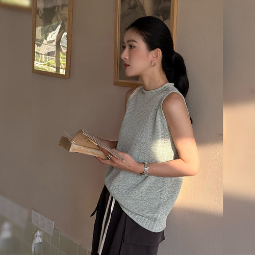 无袖上衣女简约外穿百搭显瘦背心