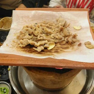 瓦片烧烤木炭火锅红色小炉子打边炉炭炉家用老式涮烤肉烧碳炉砂锅