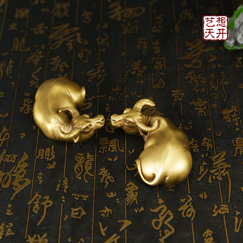 《牛转乾坤》纯黄铜汽车摆件牛车上招财车载内高档男士八卦牛送礼