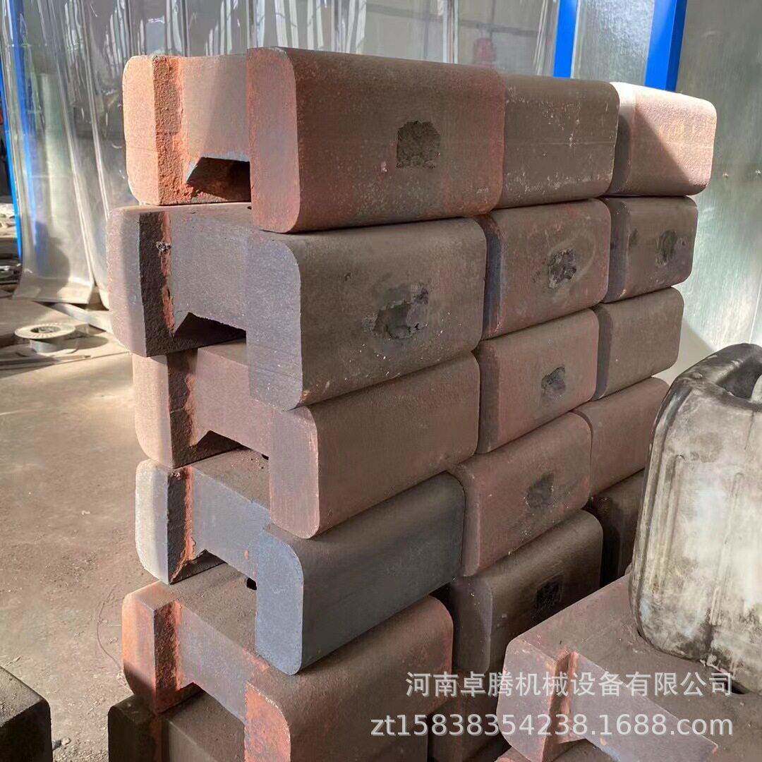 颚式破机配件钢鄂板板齿板碎牙量大从优耐磨鄂板牙板硬质250*400