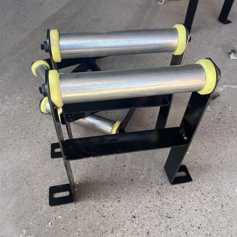 现货拖链支撑轮耐磨损防下垂钢制托辊导向槽托链尼龙轴坦克链支架