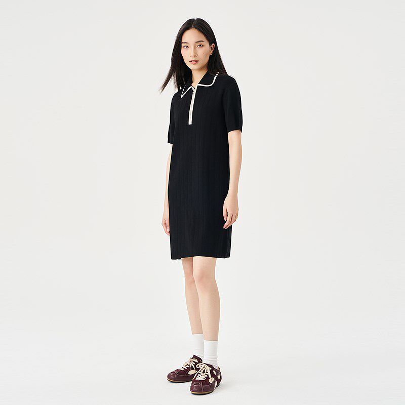 OTT2025春季新款黑色修身针织连衣裙女半拉链翻领短袖休闲裙子
