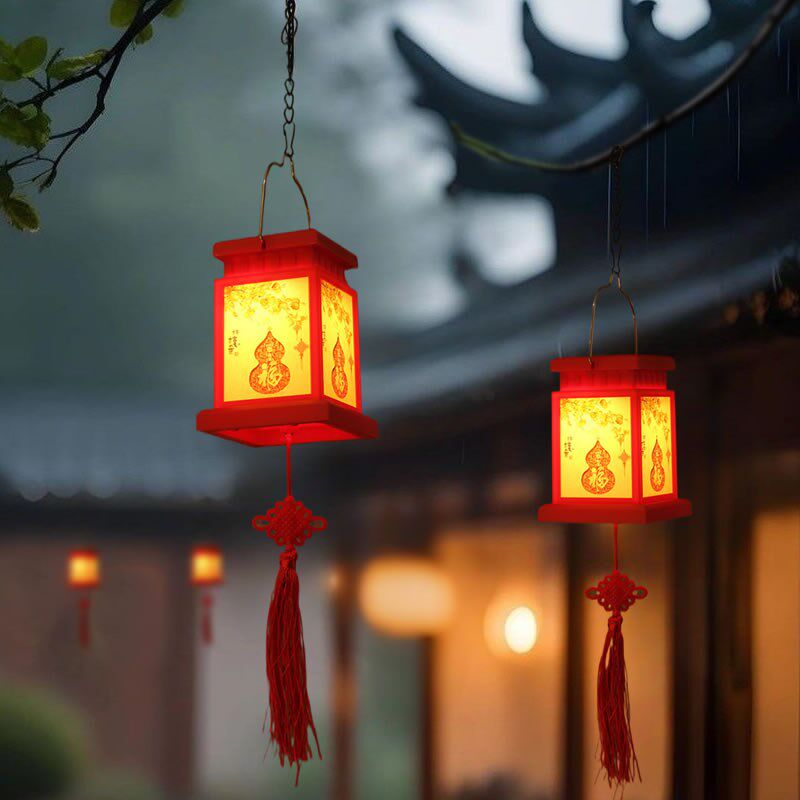 太阳能庭院灯户外红灯笼家用挂树吊灯氛围装饰阳台花园复古葡萄架