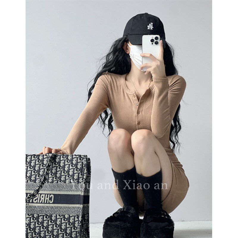 小妈裙灰色百搭高弹长袖连衣裙女春秋紧身显瘦小个子打底包臀短裙