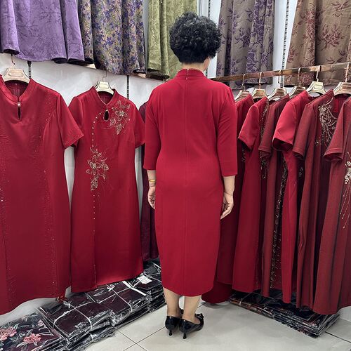 妈妈春秋女儿结婚敬酒服新娘改良旗袍连衣裙手工钉珠气质订婚礼服