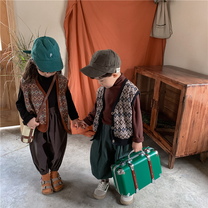 男童2021秋季新款全棉菱形格毛线马甲女宝宝森系复古针织背心外套