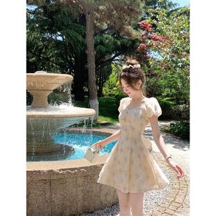 Q女家 甜梨小杏花/法式黄色碎花短袖连衣裙小个子夏日绝美小裙子
