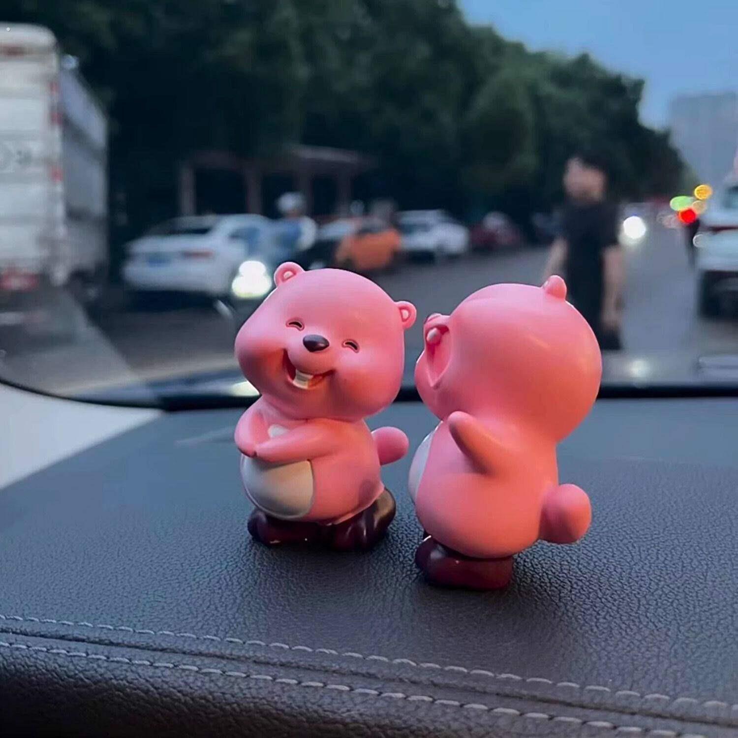 车子饰品摆件新款高级汽车摆件可爱小海狸车内中控台饰品网红高级