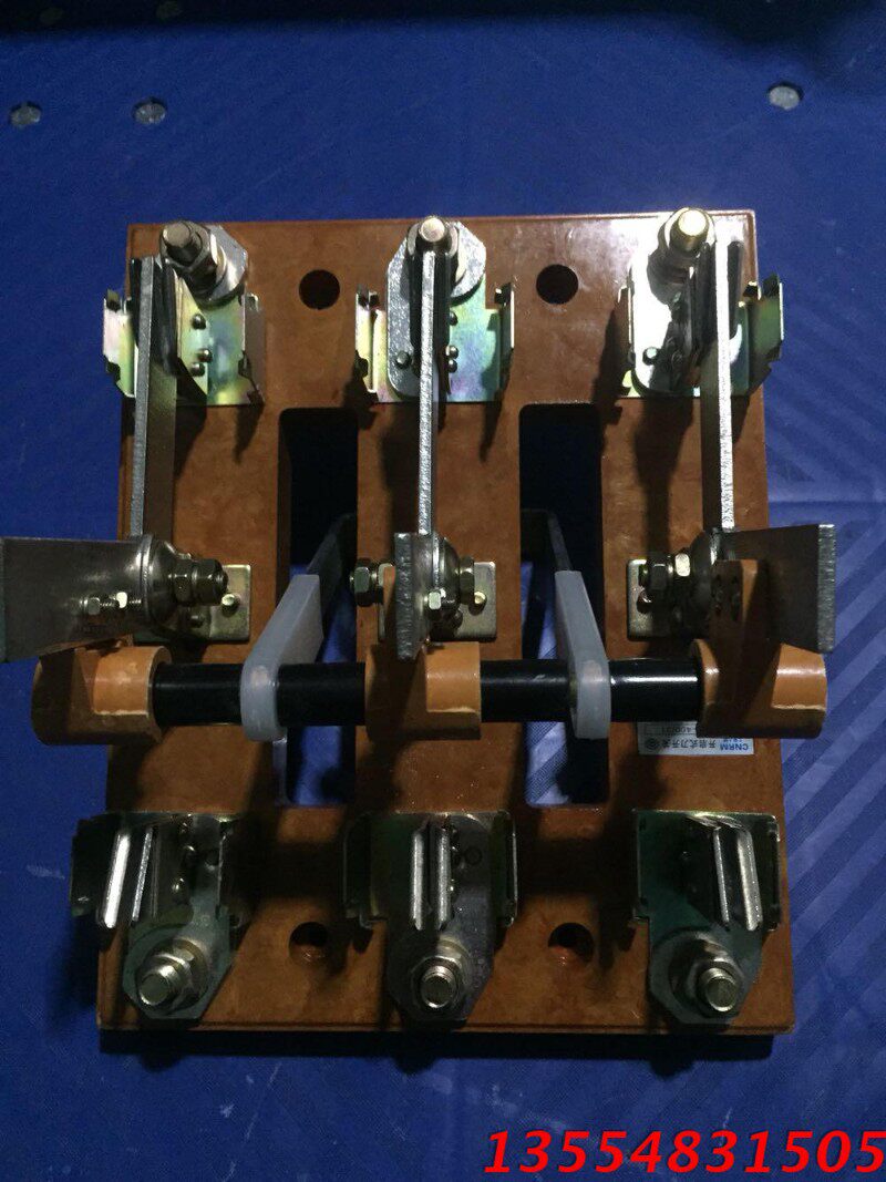 刀开关HS13BX-400/31 双头400A隔离刀型旋转式开启式三级HS13B