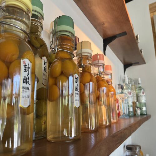 书架墙上一字隔板置物架墙壁承重货架层板挂墙鞋架展示装饰木板