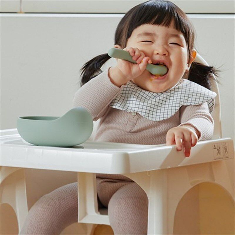 韩国KONNY正品儿童餐具套装硅胶碗勺子婴儿宝宝辅食安全食用