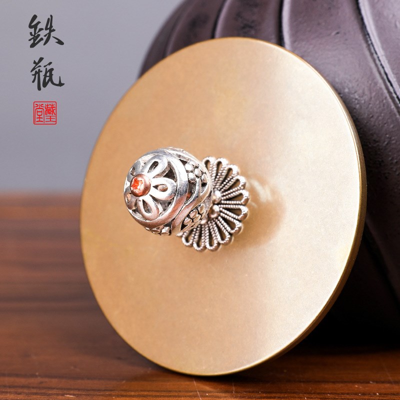 新款手工创意铸铁茶壶 家用生铁壶南部煮茶器 无涂层复古铁壶莲座