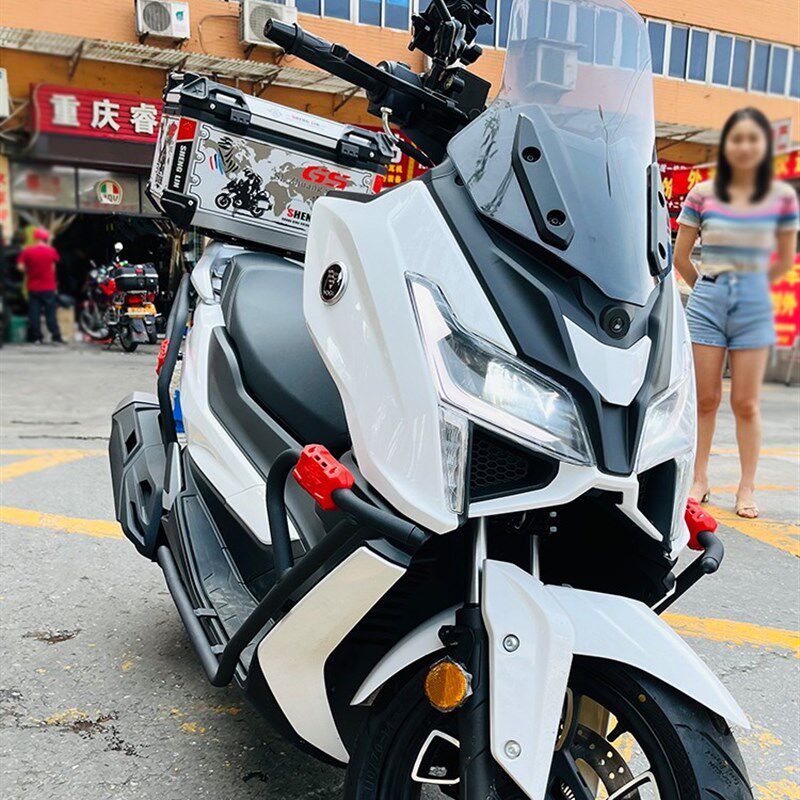 适配隆鑫无极SR150GT保险杠改装件摩托车护杠防撞架踏板车防摔杠