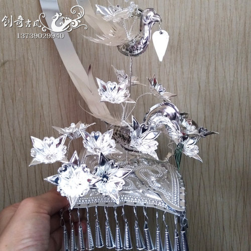 包邮新款苗族头饰一抹红舞蹈服装头饰少数民族银饰流苏演出头饰