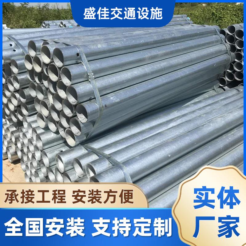 热镀锌波形护栏立柱配件 高速公路护栏圆形立柱 喷塑立柱现货