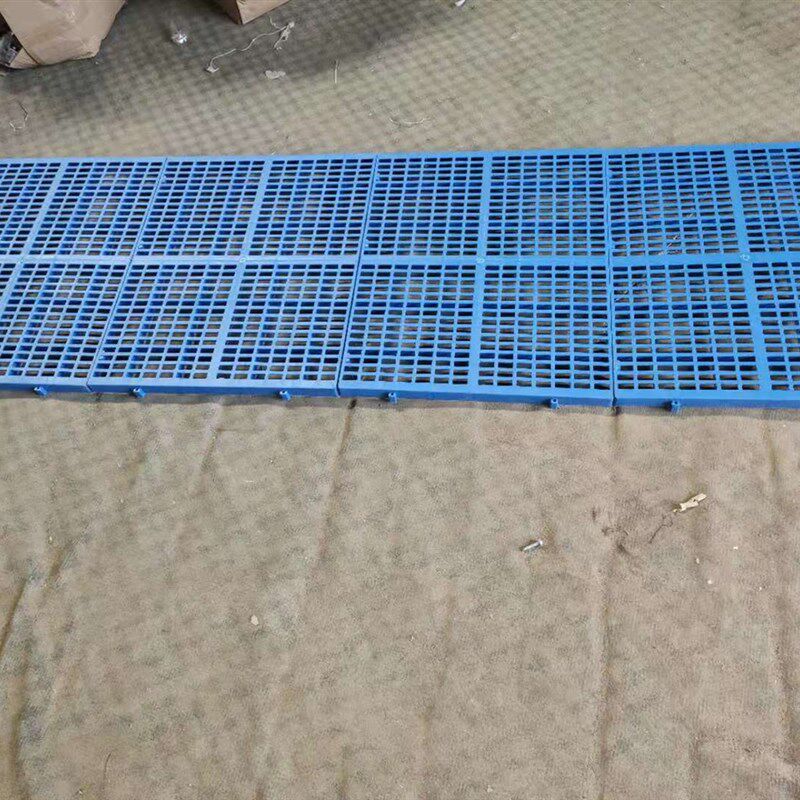 狗笼垫板猫笼垫脚板狗脚垫优质塑料垫板网格垫板加厚宠物脚垫