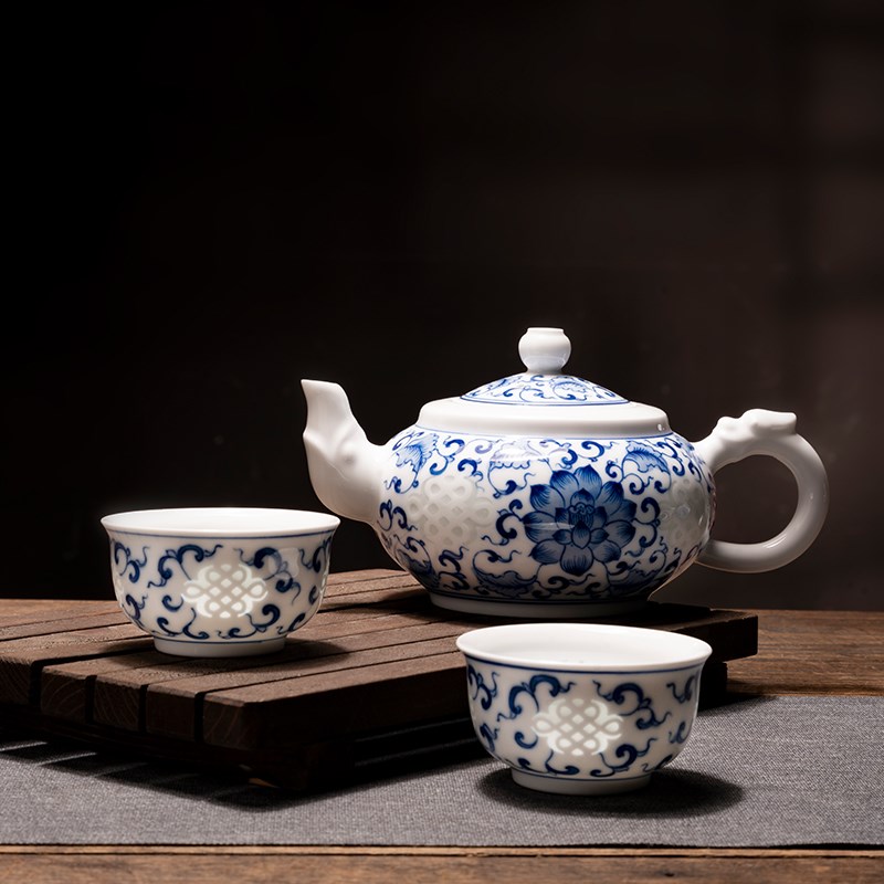 景德镇镂空玲珑陶瓷功夫茶具手绘青花瓷茶壶茶杯套装中式家用简约