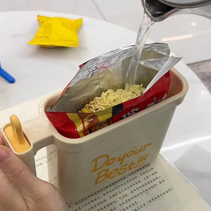 袋装泡面碗家用款餐具用品泡泡面碗公碗旅游坐车高铁吃泡面神器