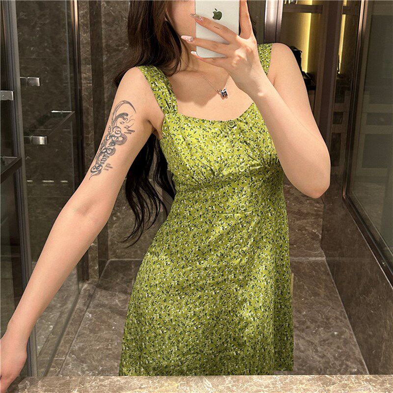 【包邮】法式少女清新绿色宽肩带收腰显瘦A字吊带裙碎花系带短裙