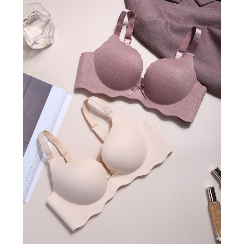 无痕内衣女小胸聚拢加厚美背胸罩收副乳调整型显大无钢圈文胸套装