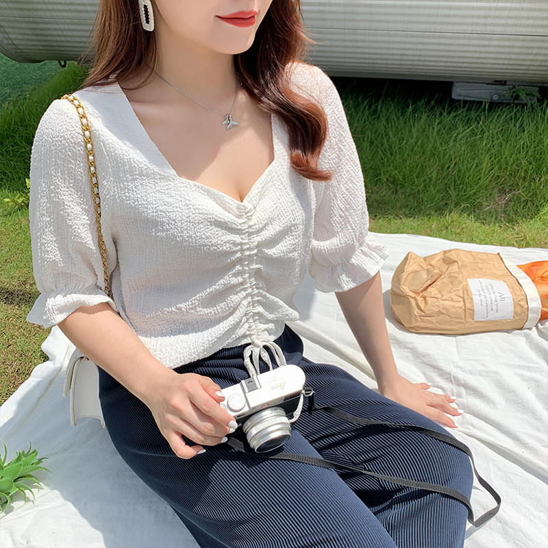 大码女装胖mm抽绳上衣女短款V领衬衫设计感法式锁骨夏装遮肚显瘦
