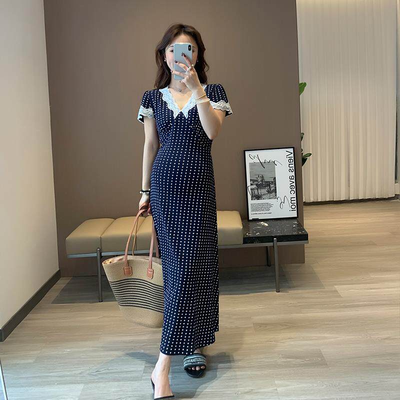 UMI孕妇装夏季新款纯欲蕾丝V领高级感花边短袖波点茶歇度假连衣裙