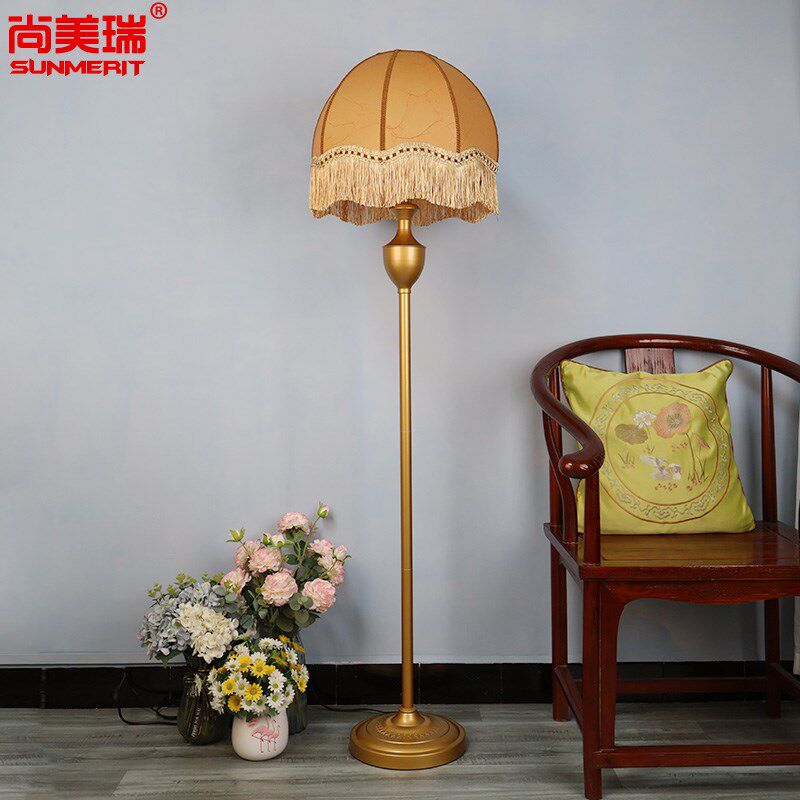 欧式古典落地灯新中式卧室床头立式灯茶室装饰铜色流苏遥控调光