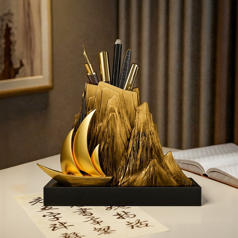 一帆风顺笔筒办公室桌面摆件轻奢高档领导书桌装饰实用生日礼物男
