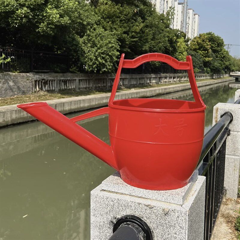 塑料耐摔洒水壶加大加厚农产品水桶浇花壶淋水壶长嘴水壶手提水壶
