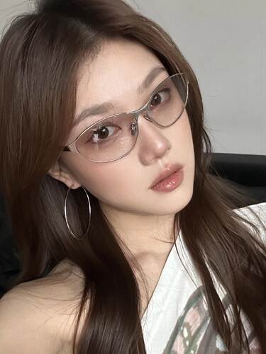 金属老钱亚裔风银框渐变水银色猫眼墨镜女方圆脸显瘦级感太阳镜