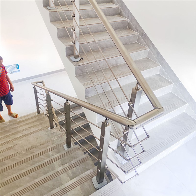 阳台栏杆自建房栏杆室内家用楼梯扶手别墅简约不锈钢立柱平台护栏