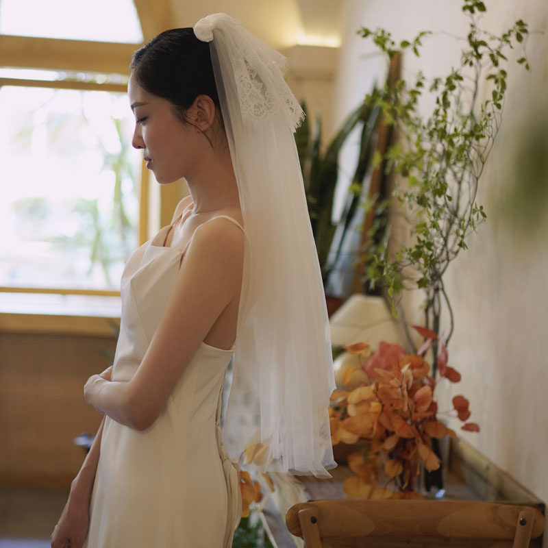 新娘结婚头纱头饰气质蕾丝复古森系婚礼轻婚纱女短款简约拍照道具