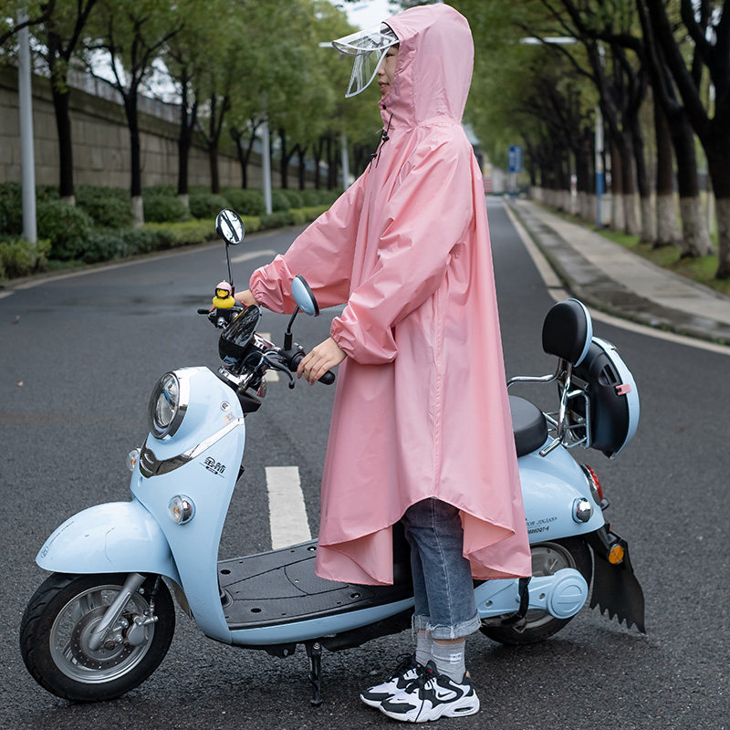 电动电瓶自行车可爱雨披带袖子单人男女雨衣长款全身防暴雨双帽檐