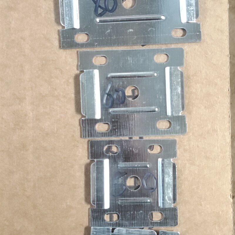 铝方通隐形卡扣墙面平卡扣独立吊顶造型吊顶专用配件龙骨独立吊件图片