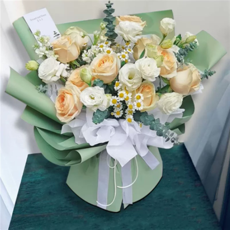 花束香槟玫瑰向日葵混搭上海北京杭州广州速递女友长辈生日配送店