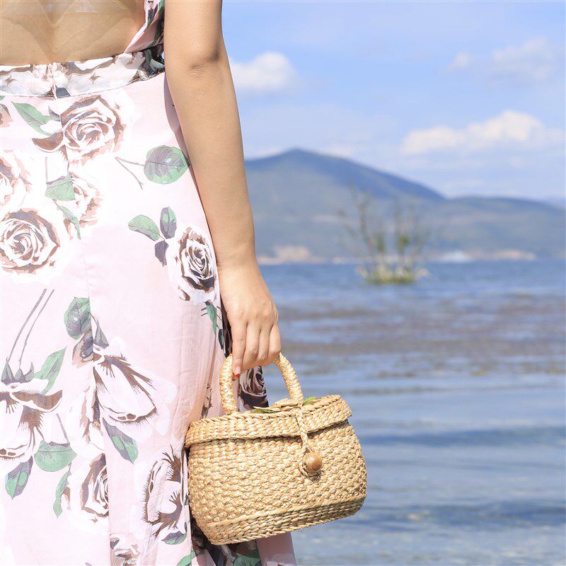 包邮 泰国手工编织藤编包 女神化妆品收纳盒 海滩度假手提草编包
