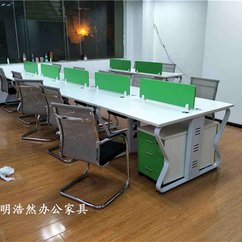 云南昆明钢架四人位职员桌办公室桌椅隔断员工桌工作卡座位电脑桌