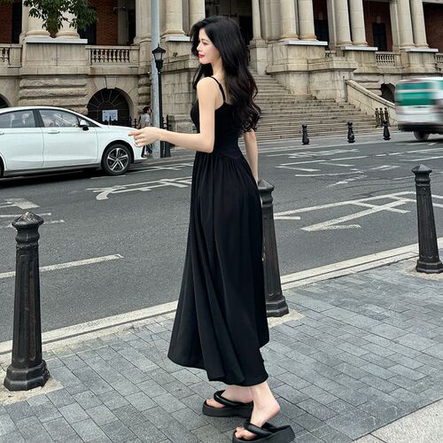 黑色莫代棉拼雪纺吊带连衣裙女2024春夏季法式收腰显瘦a字长裙子