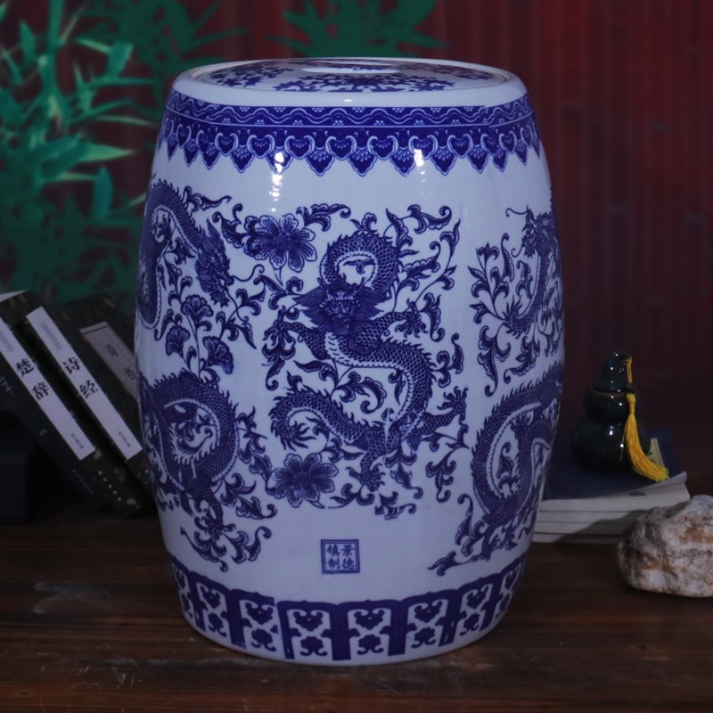 陶瓷米缸景德镇青花龙纹20斤30斤50斤米桶家用带盖密封面粉缸米箱