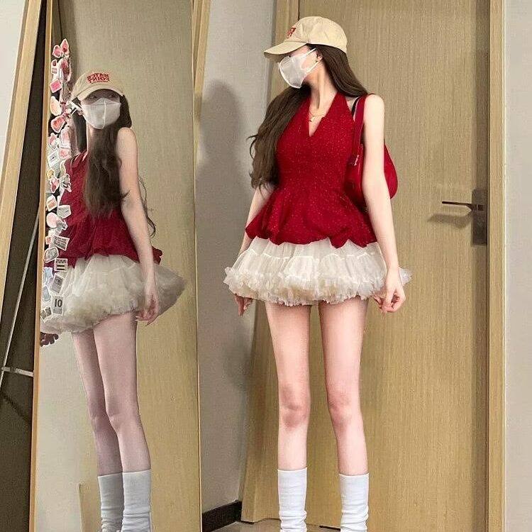度假风套装红色波点挂脖