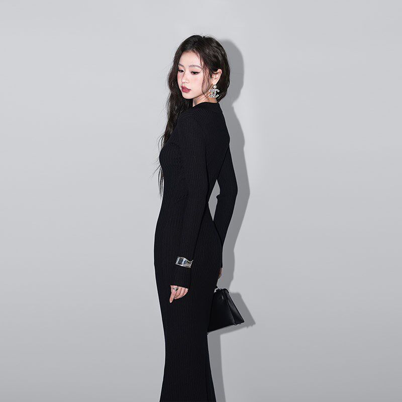 欧美式针织连衣裙女春秋冬小个子修身紧身打底内搭鱼尾后妈包臀裙