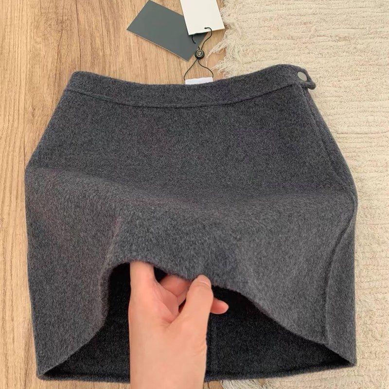 灰色羊毛呢短裙大码a字裙半身裙女秋冬黑色包臀裙裤呢子百搭显瘦