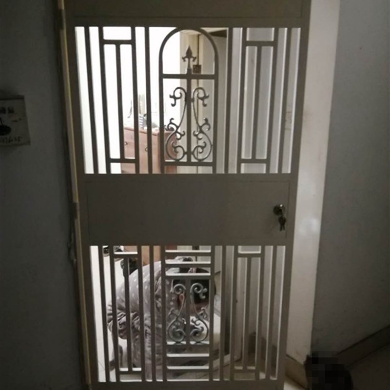 北京通风防蚊铁门 可定做楼道防盗门 包安装进户铁门 蜂窝纸填充