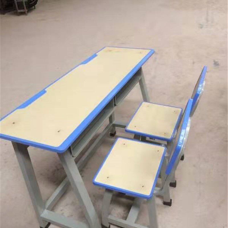 云南昆明小学课桌学习桌中学生写字桌校园课桌椅组合培训桌椅组合