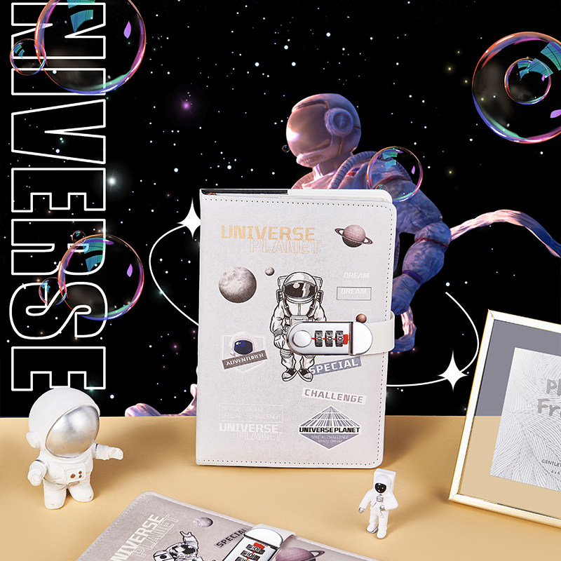 太空星球密码本学生创意笔记本带锁男孩日记田字格方格可爱手账本