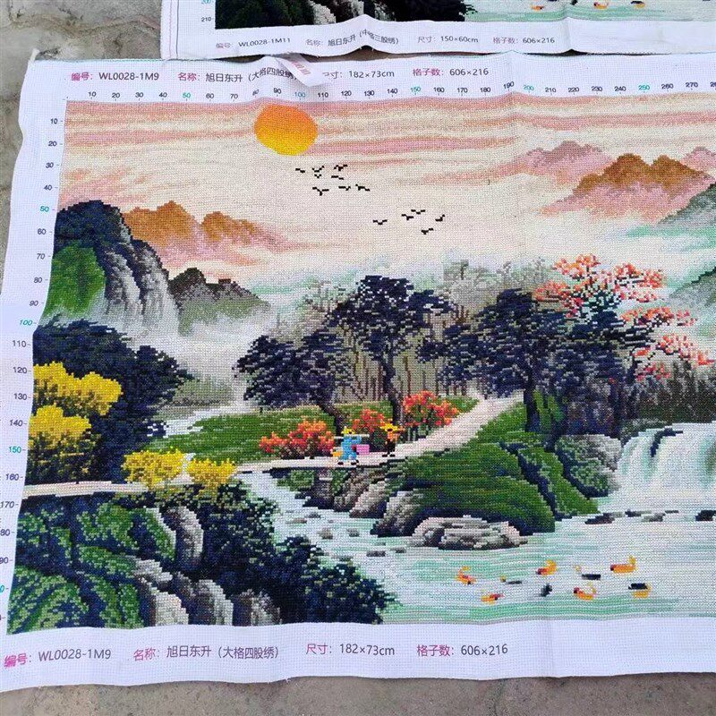 纯手工绣好的十字绣成品旭日东升九鱼聚财流水生财山水风景画出售