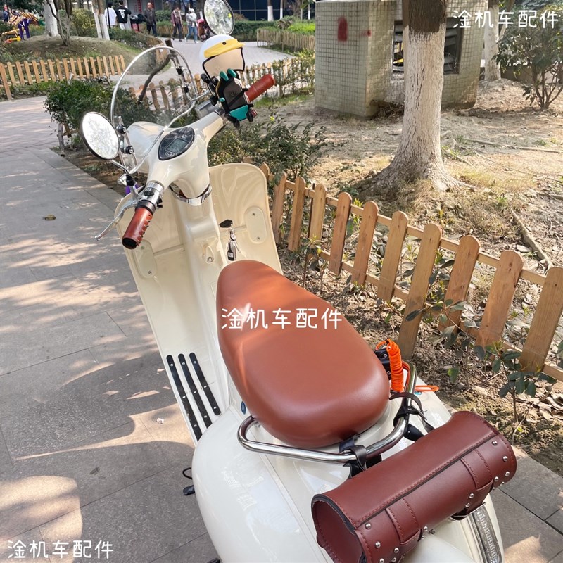 挡风玻璃罗马假日复古电动车电瓶车前挡风玻璃风挡