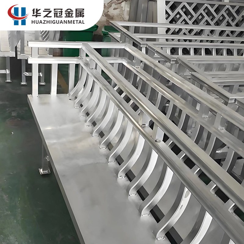 定制中式仿古铝合金美人靠栏杆景区长廊四合院座椅吴王靠背凉亭椅