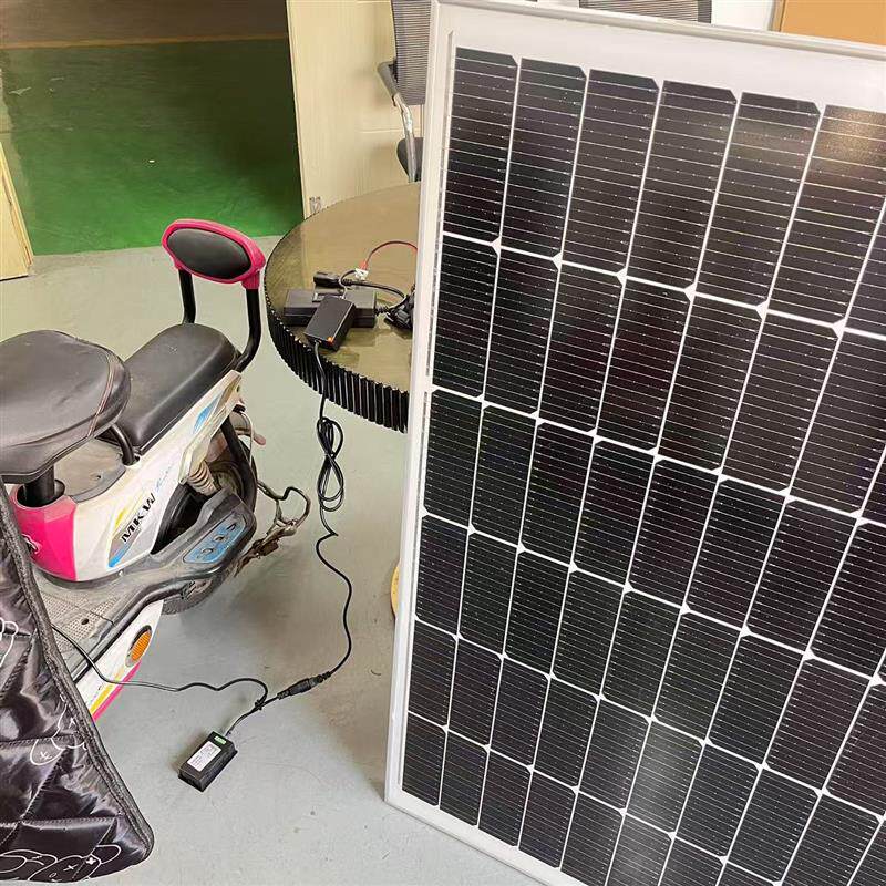 18伏太阳能板200-300瓦充电器*/电动车36V48V60V72V.厂家直发包邮