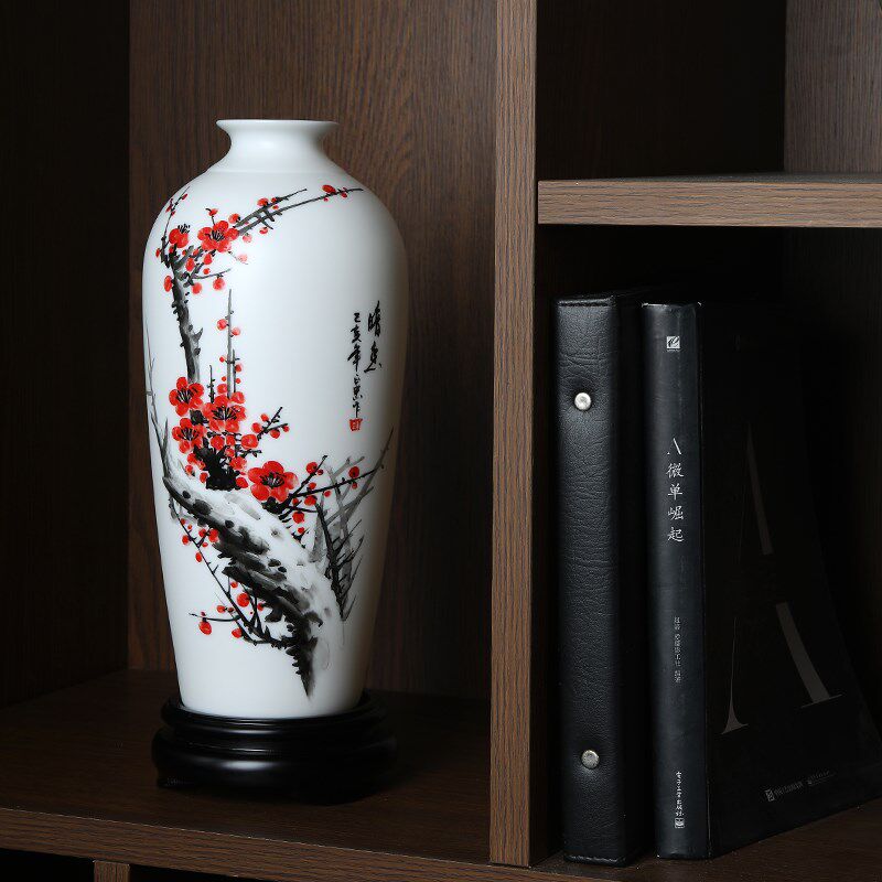 东方泥土羊脂玉陶瓷手绘花瓶摆件中式古典家居装饰瓷瓶博古架装饰